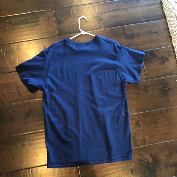 College t shirt - Picture 2 of 2